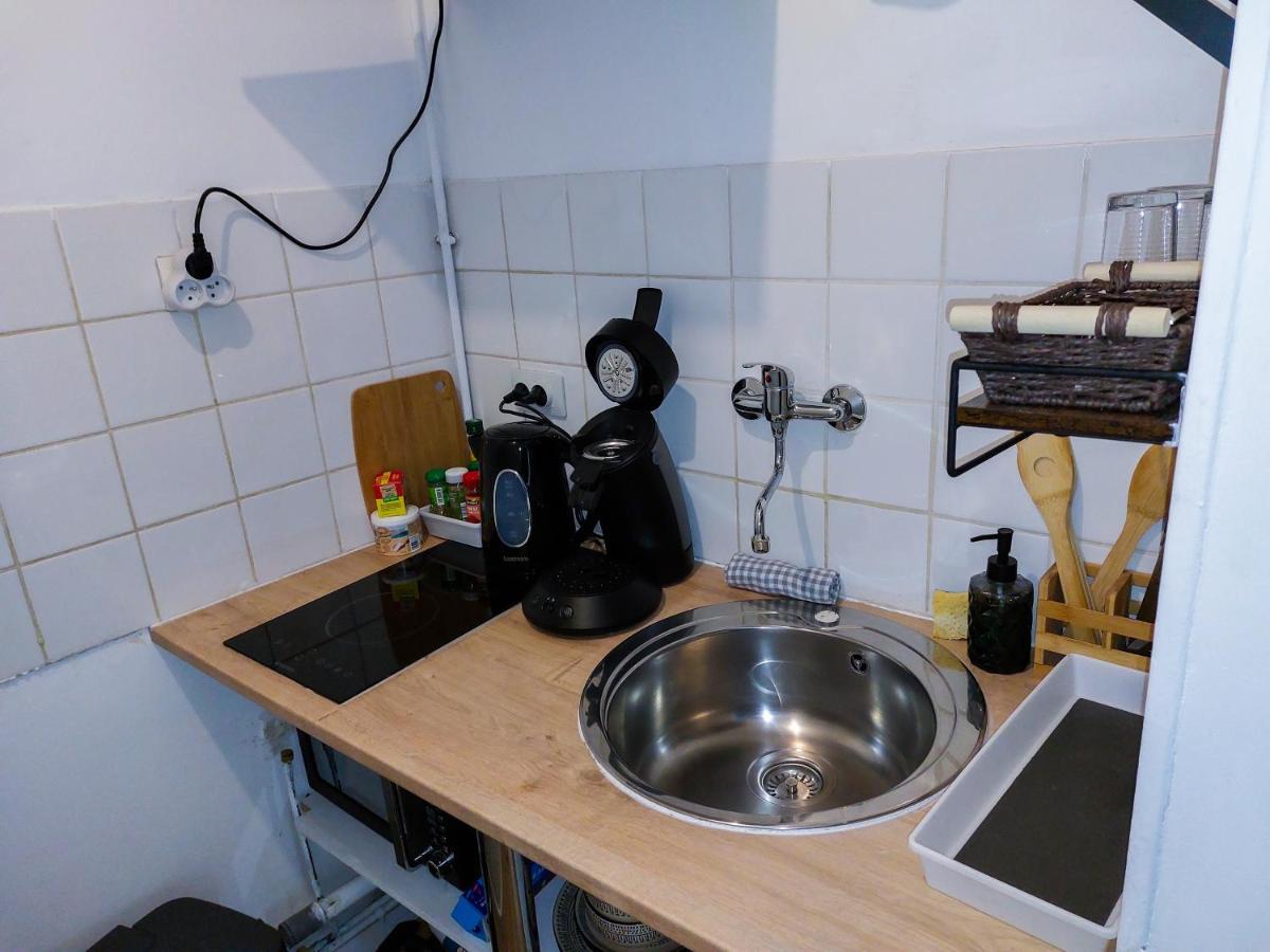 L'Essentiel - Tout Inclus ! Petit Dejeuner, Canal Plus, Netflix, Literie, Serviettes Rouen Exterior photo